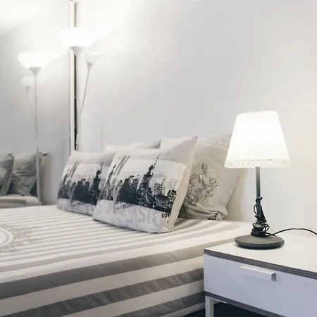 Lovely Parisian Studio *